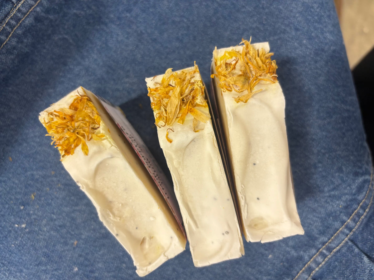 Lemon Poppy Seed Tallow Soap